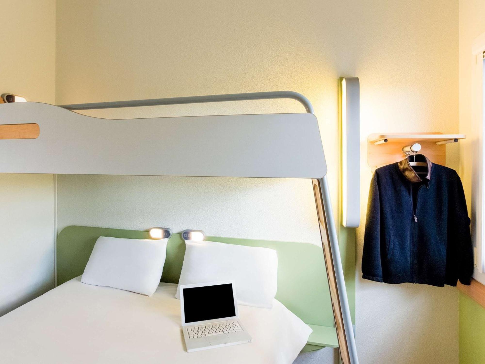 Ibis Budget Roanne Hotel Exteriör bild