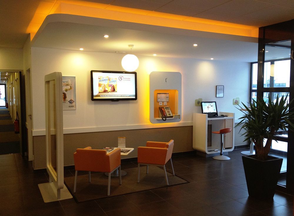 Ibis Budget Roanne Hotel Exteriör bild