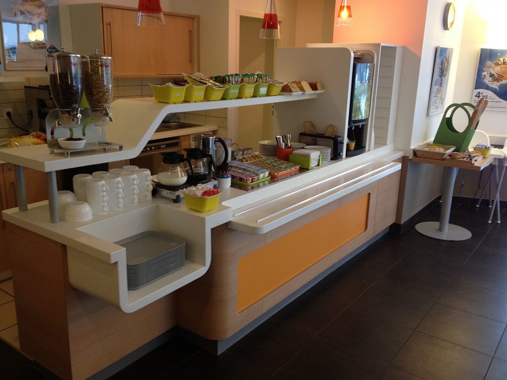 Ibis Budget Roanne Hotel Exteriör bild