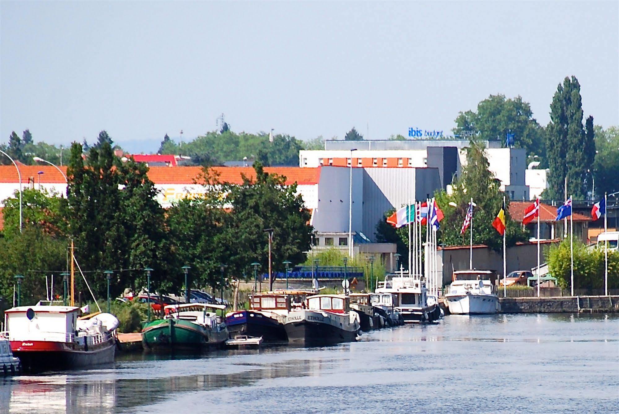 Ibis Budget Roanne Hotel Exteriör bild